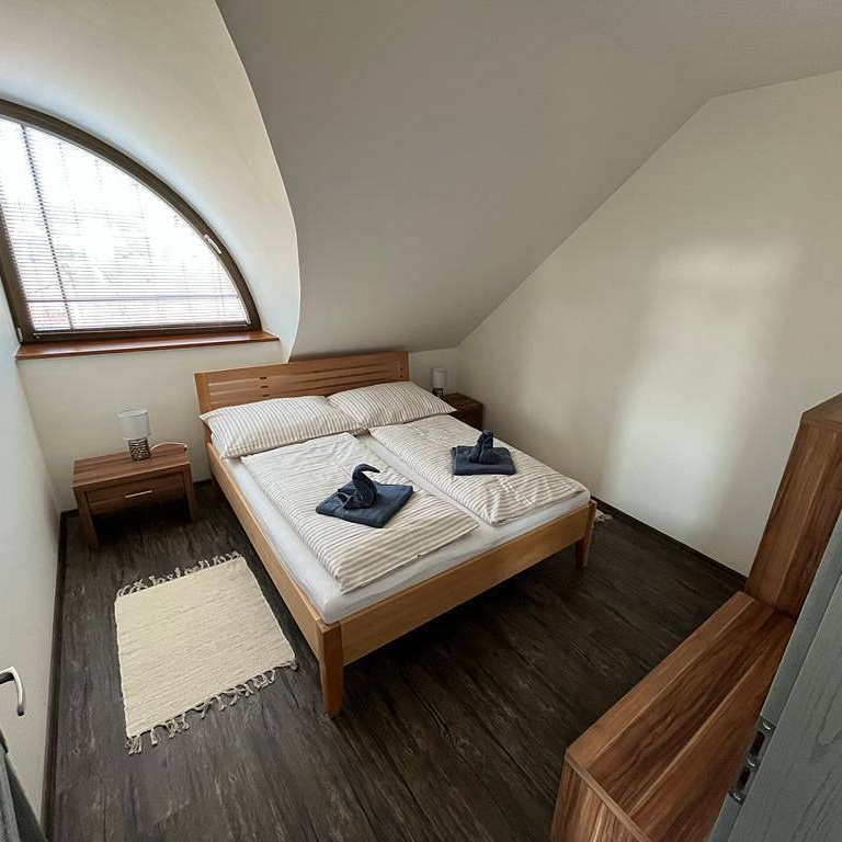 loznice-c-3-horni-patro-e034-